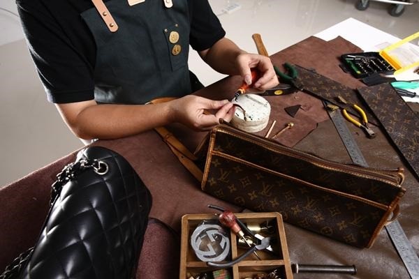 协依奢侈品皮具护理